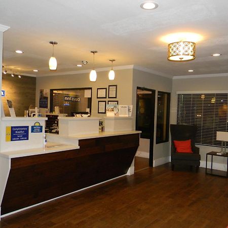 Days Inn By Wyndham ביינברידג' מראה חיצוני תמונה